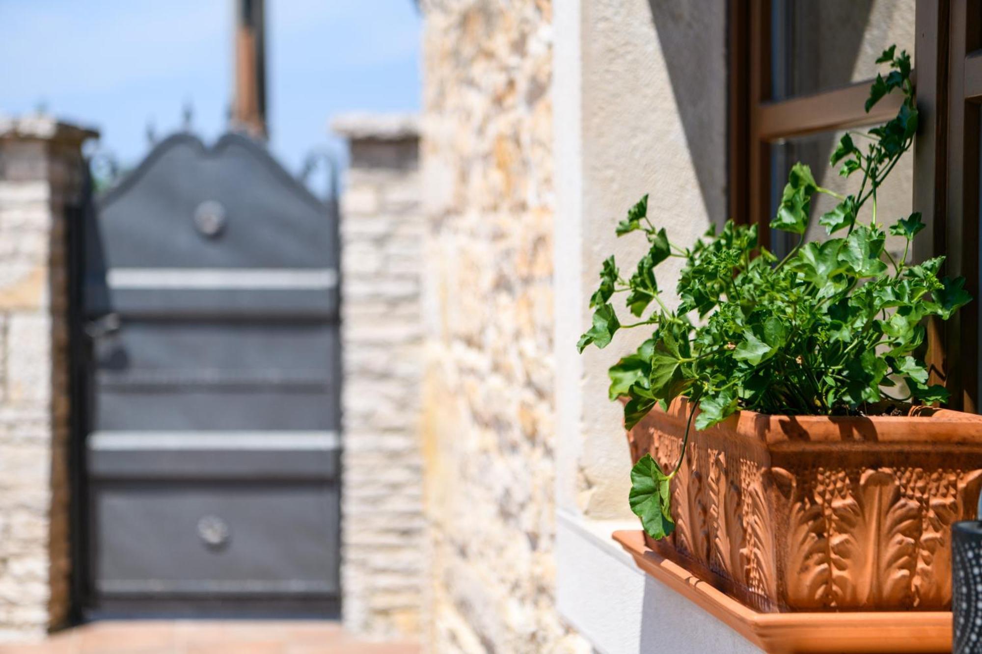 Villa Gina Valtura Екстериор снимка