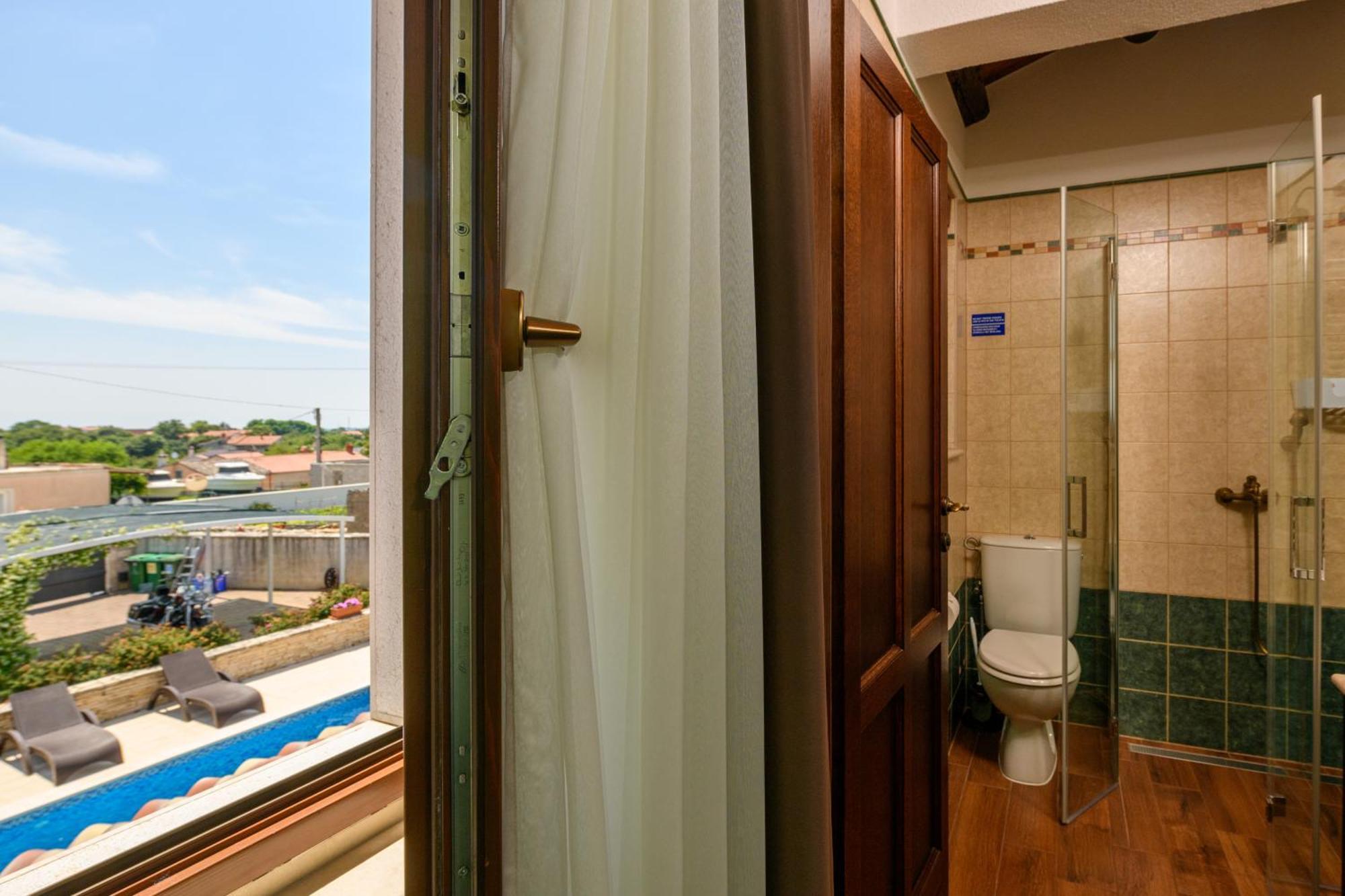 Villa Gina Valtura Екстериор снимка