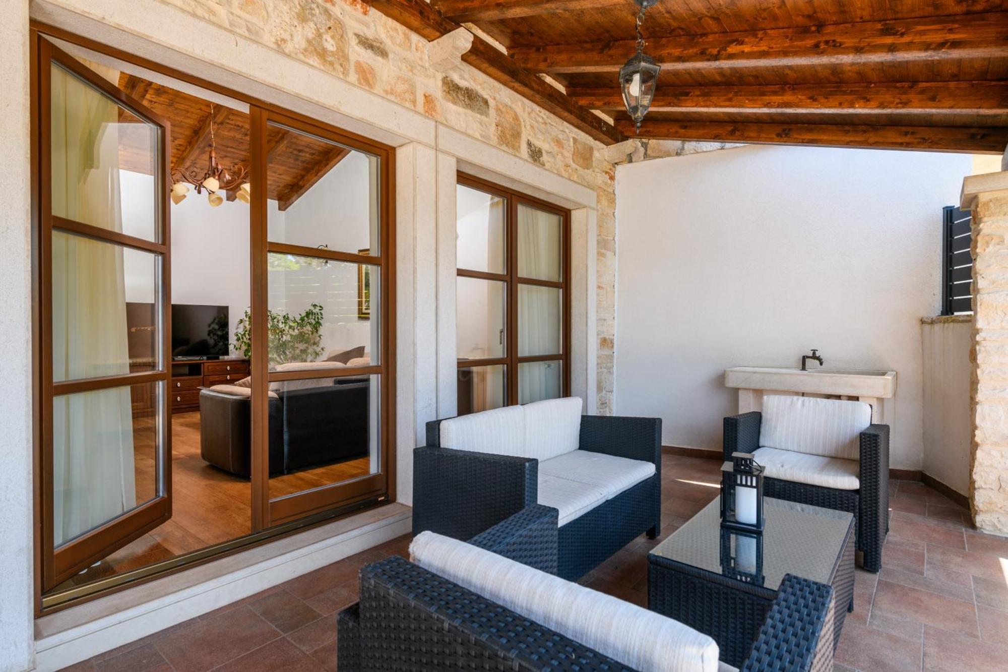 Villa Gina Valtura Екстериор снимка