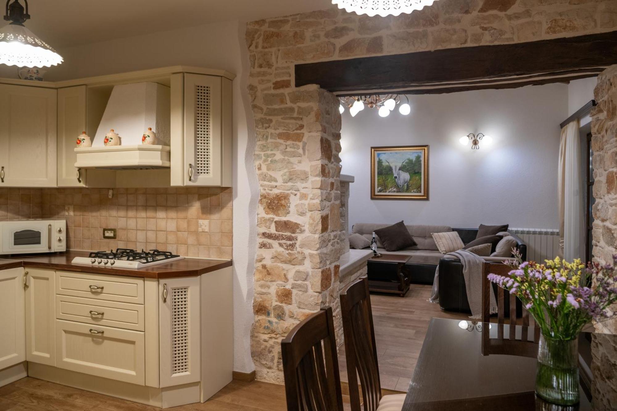 Villa Gina Valtura Екстериор снимка