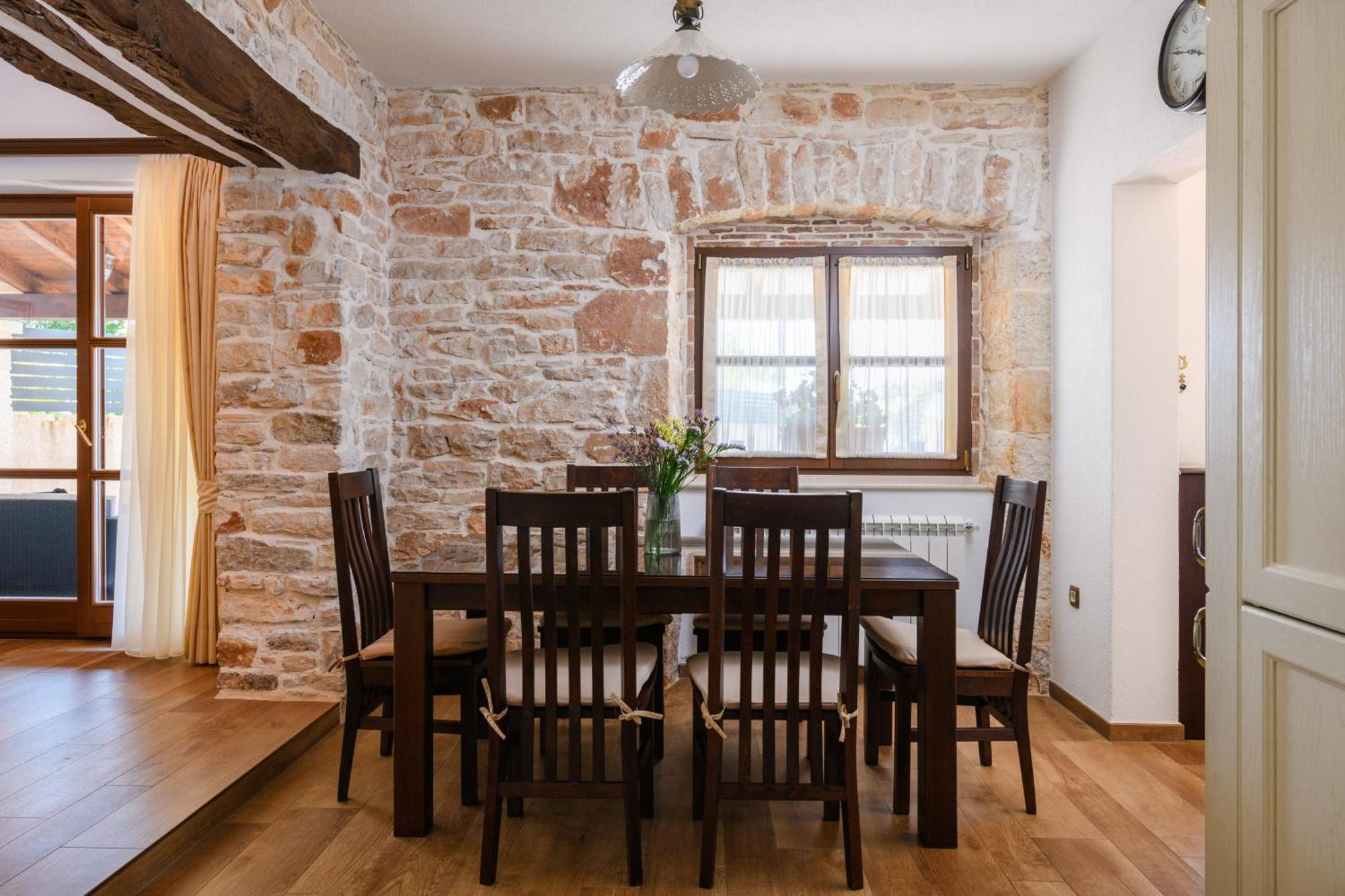 Villa Gina Valtura Екстериор снимка